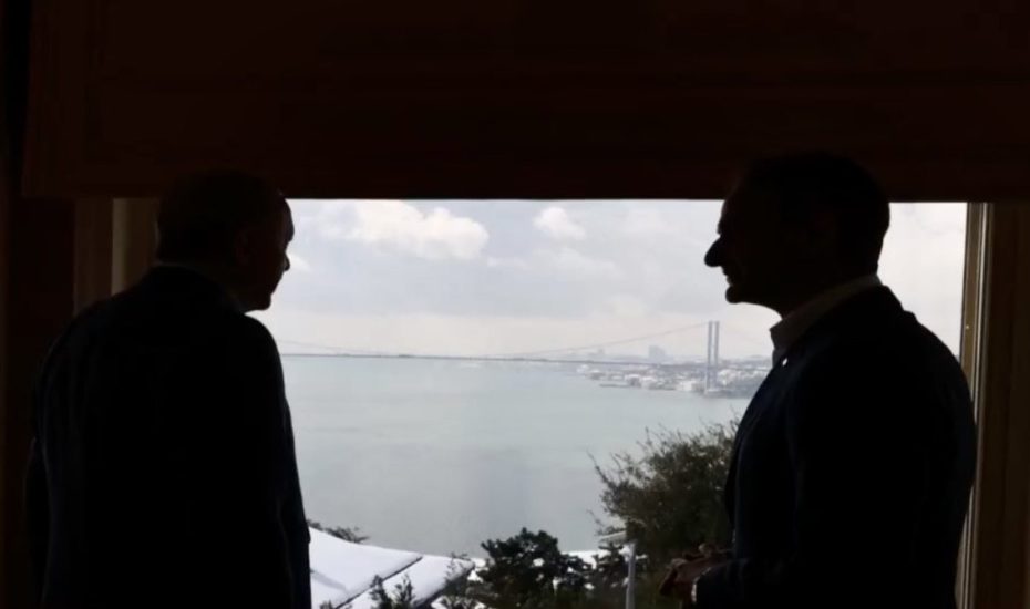 Παγκόσμια Πρωτοτυπία η Εθελούσια Προσφυγή στη Χάγη για Εθνικές «Αποκλίσεις» Παγκόσμια Πρωτοτυπία η Εθελούσια Προσφυγή στη Χάγη για Εθνικές «Αποκλίσεις»