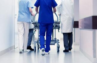 Έρευνα : Οι αναπνευστήρες σκότωσαν σχεδόν όλους τους ασθενείς με COVID